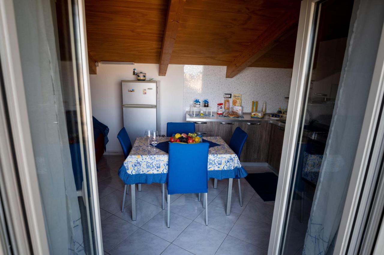 Casa Teresa Nel Centro Di Vietri Apartman Kültér fotó